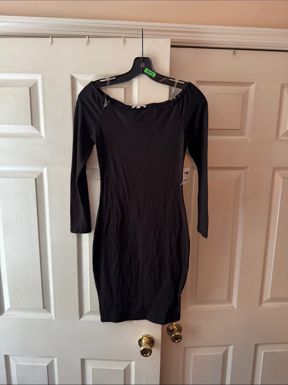 Charlotte Rousse Women’s Black Long-Sleeve Bodycon Dress - Size Small